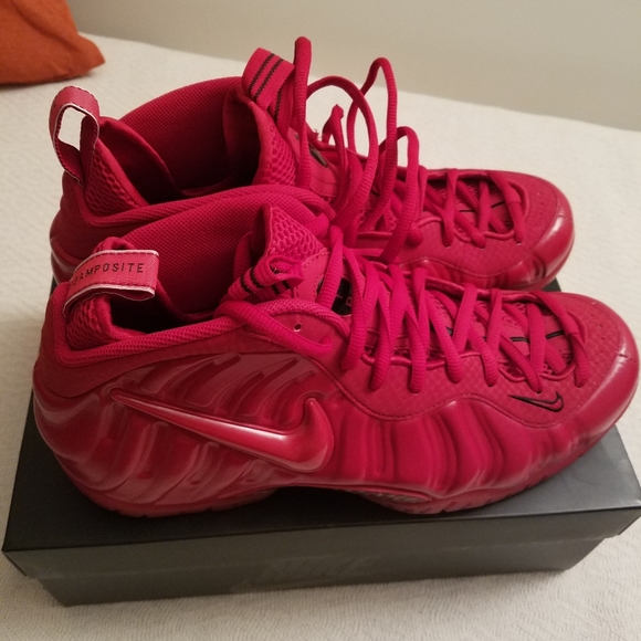 SNEAKERS - Picture 5 of 6